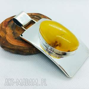 handmade wisiorki nowoczesny wisior z mlecznym bursztynem srebro 925