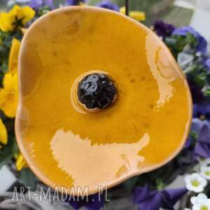 Kwiat ceramiczny morelowy do ogrodu - rękodzieło