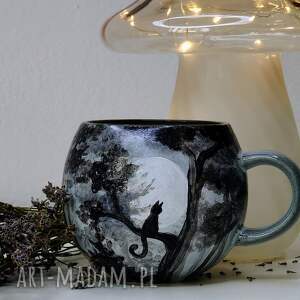 Prezent Ręcznie malowany kubek z lasem i kotem. Duży jesienny