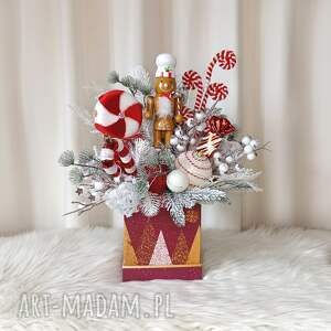 dekoracja na boże narodzenie z pierniczkiem stroik świąteczny led, stroiki