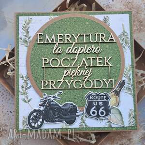 Kartka na emeryturę dla mężczyzny w pudełku kraft