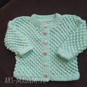 sweterek miętusek włóczka rękodzieło na drutach, niemowlę