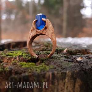 drewniany pierścień lączony z żywicą druids ring organiczny, boho, las