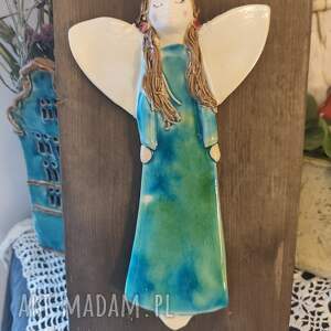 Anioł ceramiczny na desce 19x34 cm - ozdoba bożonarodzeniowa