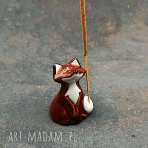 Porcelanowy rudy lisek - stojak na kadzidełko handmade