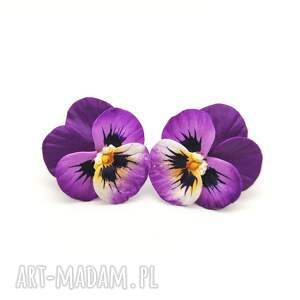 kwiatowe kolczyki sztyfty z polimerowej gliny bratki, biżuteria kwiatowa