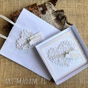 Kartka na ślub w pudełku - kwiatowe serce i torebka (scrapbooking)
