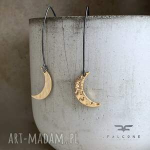 Kolczyki przed pełnią, z mosiądzu, pozłacany mosiądz, srebrne bigle, księżyce, nowoczesne