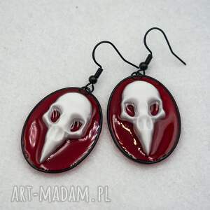 kolczyki gotyckie z żywicy czaszką 063 owal, czarna scena