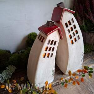 dekoracje komplet dwóch domków ceramicznych na tea - lighty czerwone dachy domki