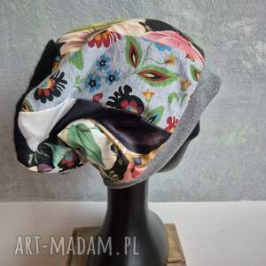 Czapka damska Smerfetka patchworkowa, na podszewce dobra na codzienne