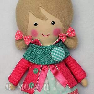 malowana lala iga z wełnianym szalikiem - dollsgallery dla dziecka lalki