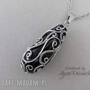 wisiorek z onyksem, wire wrapping, stal chirurgiczna