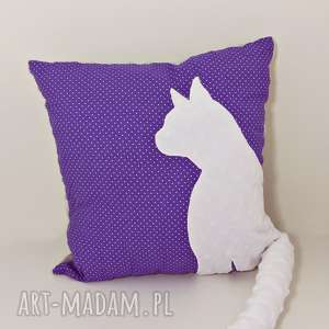 handmade poduszki poduszka z kotem i ogonem 3d biały kot na fioletowym tle