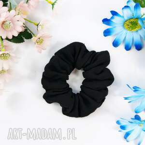 Czarna gumka scrunchie z muślinu bawełnianego M