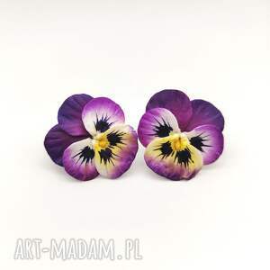 kwiatowe kolczyki sztyfty z polimerowej gliny bratki, biżuteria kwiatowa