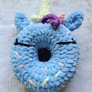 jednorożec donut z szenilowej włóczki zabawka, maskotka