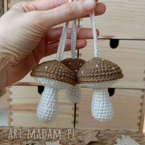 na święta upominki Szydełkowe grzybki - zawieszki, na szydełku