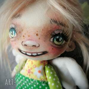 Prezent Aniołek - artystyczna lalka kolekcjonerska z tkaniny