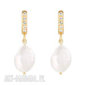 Złote kolczyki z perłami i kryształkami Preciosa, pozłacane