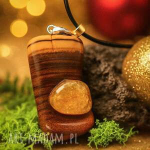 minimalistyczny wisiorek z bursztynem dotyk ognia - pirografia, akacja, amber