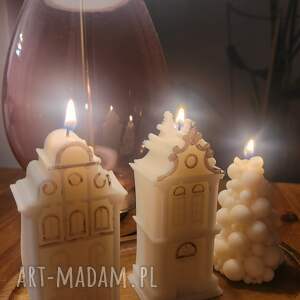 dwa świąteczne domki - zestaw dwóch świec sojowych handmade ręcznie malowanych