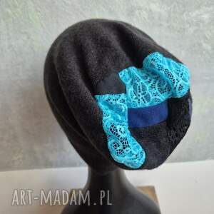 czapka czarna smerfetka na podszewce rozmiar uniwersalny ciepła i miła wykonana