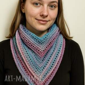 Kolorowa mała chusta apaszka zapinana z chwostem ręcznie robiona