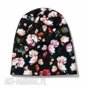 Czapka dzianinowa w kwiaty na podszewce - handmade