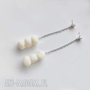 okrąg kolczyki, pompon, srebro zmatowione