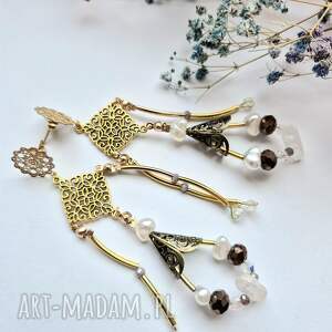 kolczyki lekkie w kolorze złotym,elementy ze stali nierdzewnej koralikami