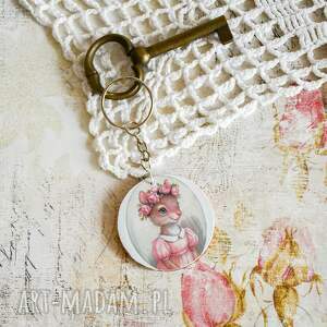 Brelok wiewióreczka do kluczy - drewniany decoupage