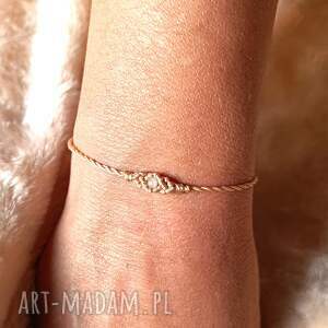 Pełnia cytryn w makramie delikatna bransoletka regulowana ecru mikro, kamienie naturalne, półszlachetne