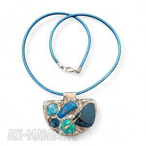 naszyjnik z witrażowym wisiorem laguno agat, howlit, turkus, koral wisior