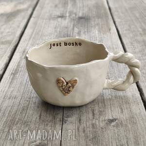 Kubek ceramiczny handmade „Jest bosko” Boska Bzowska 240 ml z serduszkami