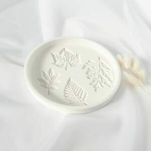 ręczne wykonanie ceramika taca okrągła pod świece liście white