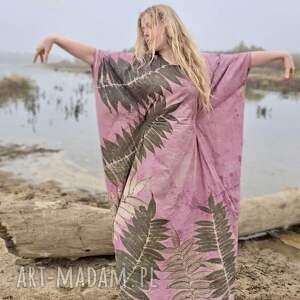 barwiona roślinami dzika suknia różowy wiatr eko moda slow fashion, boho