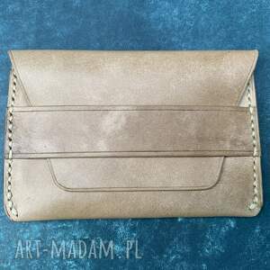 beżowy minimalistyczny portfel ze skóry ręcznie uszyty, prezent