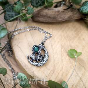 pełnia w lesie - wisiorek z chryzokolą, las magiczny amulet
