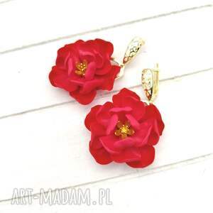 wiszące kolczyki z czerwonymi piwoniami ręcznie robione, eleganckie kwiatowe