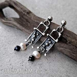 Prezent Lunary ze spinelem i perłą, kolczyki srebrne