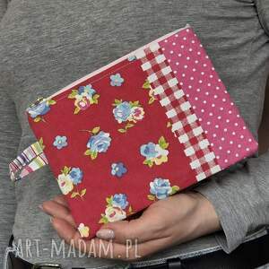 Saszetka M w kwiaty, bawełniana, styl romantyczny