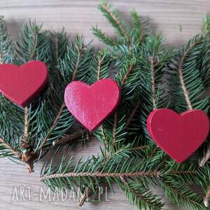 Ladne-Meble: Magnesy serduszka 3 szt, drewniane, czerwone