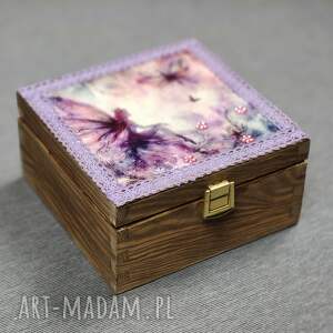 Personalizowane drewniane pudełko na biżuterię i pamiątki