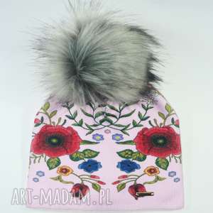 czapka beanie pompon z futra, kwiaty, nadruk jenot