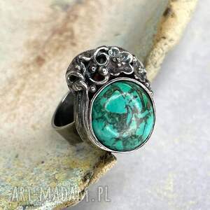 Pierścień z turkusem w srebrnych kwiatach “Naturalna harmonia” a1117