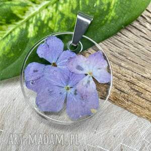 okrągły wisiorek z hortensją z1866, roślinna biżuteria