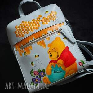 kolorowy ręcznie malowany plecak dla dziecka kubuś, upominek córki