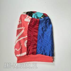 czapka na podszewce kolorowa patchworkowa rękodzieło świetna na codzienne