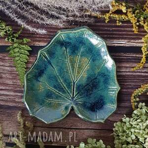 handmade dekoracje listek w malarskim odcieniu zieleni